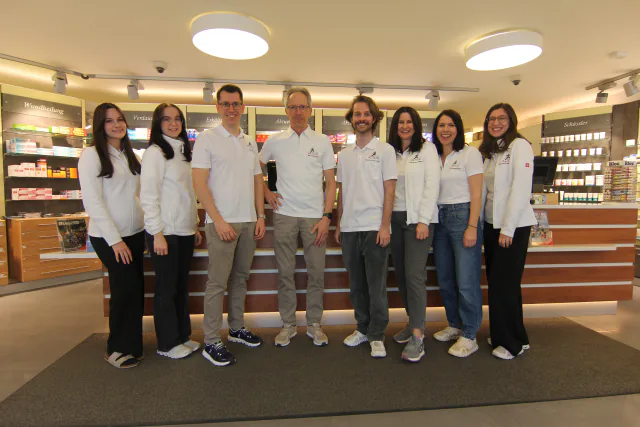 Das Team der Haller Lend Apotheke